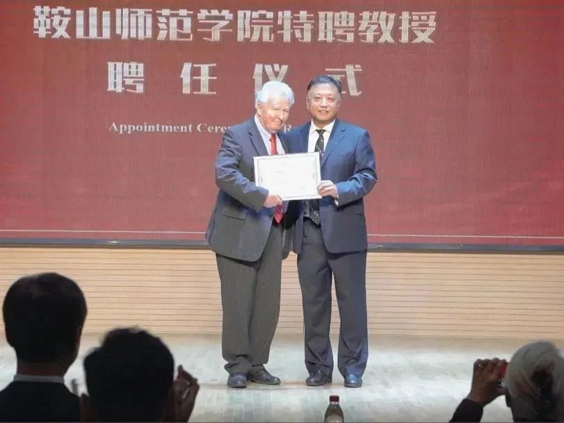 9b6405bd858343758be24c4d776338f4.jpg 9b6405bd858343758be24c4d776338f4.jpg