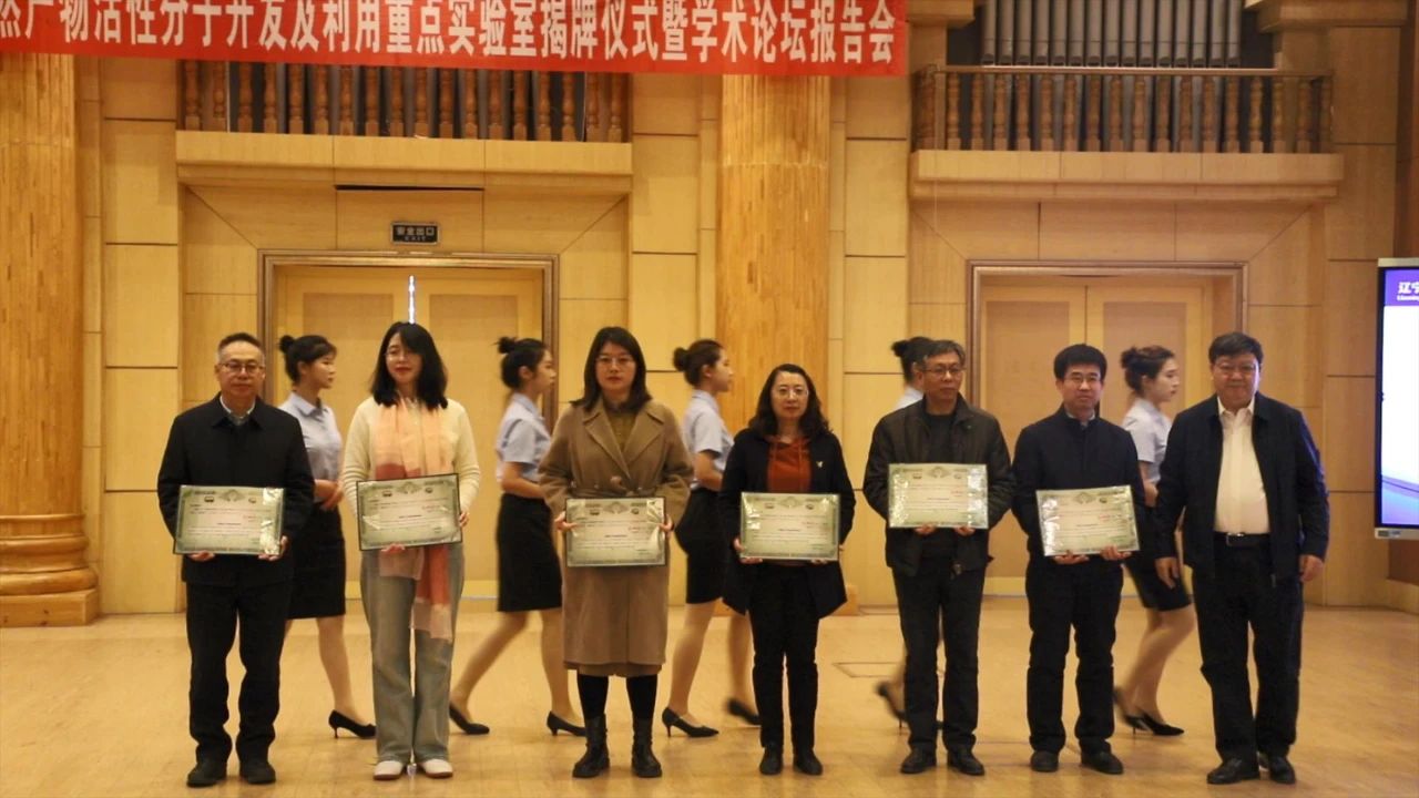 09e0657bece642f197c2997c88c37aa1.jpg 09e0657bece642f197c2997c88c37aa1.jpg