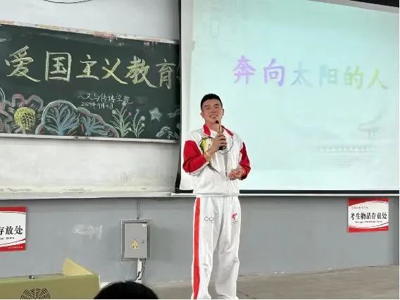 76ca4e40e0a94543b8dd4c46f8cc6155.jpg 76ca4e40e0a94543b8dd4c46f8cc6155.jpg