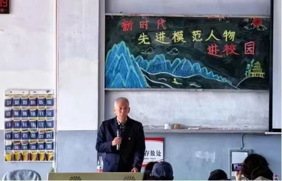 b5aa1e3443fc40f9980ab1967baabb6d.jpg b5aa1e3443fc40f9980ab1967baabb6d.jpg