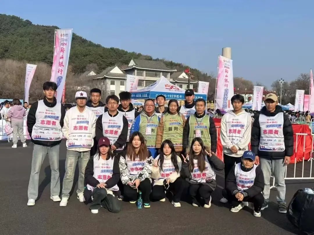 edfc8b0c56d147ee81a7260a0e3fb0da.jpg edfc8b0c56d147ee81a7260a0e3fb0da.jpg