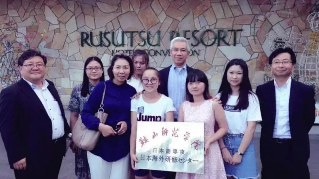 2fa90ad5b0b64a169cce91d69533824a.jpg 2fa90ad5b0b64a169cce91d69533824a.jpg