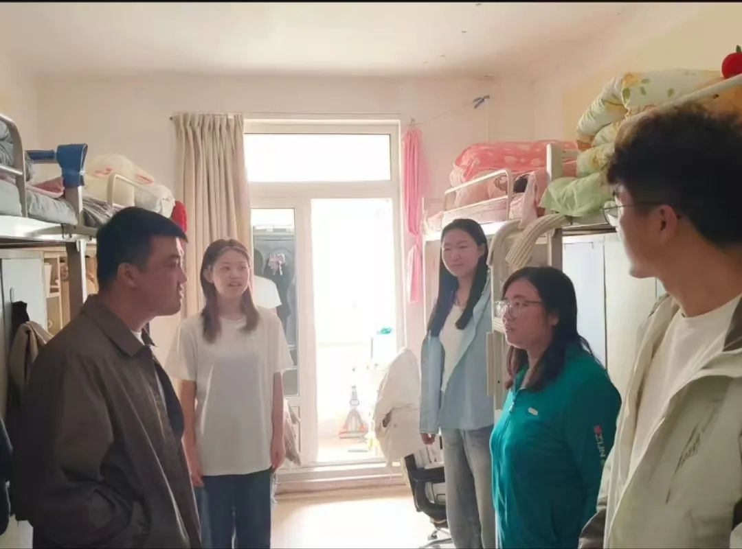 8470a0b77b9b4480920bc643dfb79349.jpg 8470a0b77b9b4480920bc643dfb79349.jpg