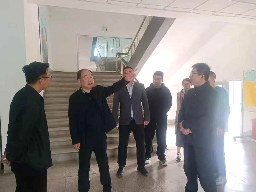 f1fa08d4b66a4d0a8f54eea9fdc6fe30.jpg f1fa08d4b66a4d0a8f54eea9fdc6fe30.jpg